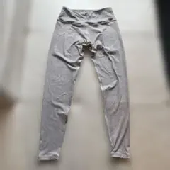 suria ヨガパンツ　Lサイズのサムネイル