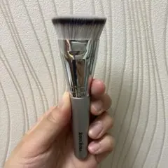 ロージーローザ マルチファンデブラシ【全ファンデーション対応メイクブラシ】