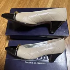 MEDA ベージュ/黒 パンプス 12