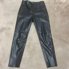 ZARA 裾ZIP フェイクレザーパンツ