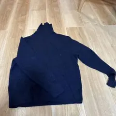UNIQLO ネイビー タートルネック カシミヤ