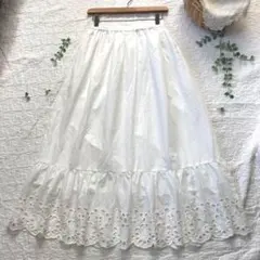 サマンサモスモス★オフ⋆カットワークレーススカート*スカラップ*ペチにも