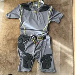 専用!【超お得!】最終価格!UAメンズ用ヒートギアラグビーシャツ上下セット