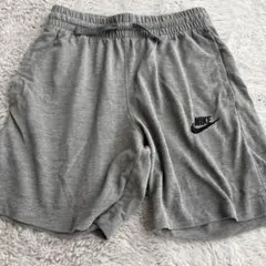 Nike 半ズボン 140サイズ グレー