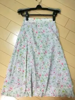 花柄フレアロングスカート