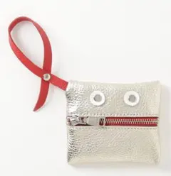 Item thumbnail for item f80a3b8e-e6a1-48ea-bf6d-dca0e375b1f1