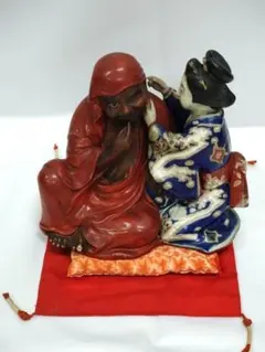 九谷焼　達磨大師　耳かき像　座布団付き 昭和レトロ 九谷焼 達磨大師 耳かき像 座布団付き - メルカリ