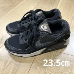 Item thumbnail for item 08573f0c-18c7-479c-b68a-4d4394f2100b