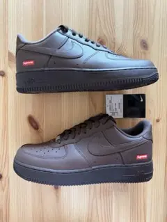 Supreme × Nike Air Force 1 Low