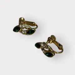 ④ ヴィンテージ風 イヤリング ゴールド エメラルドグリーン 華やか ネジバネ式