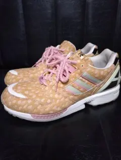 【極美品】adidas x Disneyコラボスニーカー