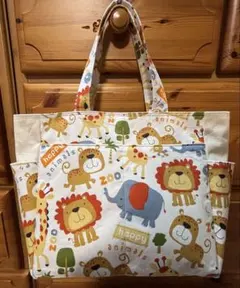 ハンドメイド 両サイドポケット付きトートバッグ
