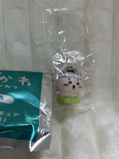 映画ちいかわ特典第一弾めじるしチャーム 古本屋