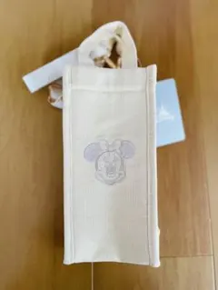 Item thumbnail for item 5b17372a-a048-4ea2-a7b5-01d7bb858e68