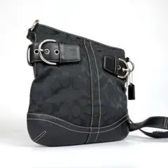 美品　コーチ ショルダーバッグ 肩掛け 斜め掛け　シグネチャー　F03574