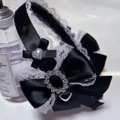 レースリボンカチューシャ ヘッドドレス 黒 白 量産型ロリィタ地雷系ゴスロリ