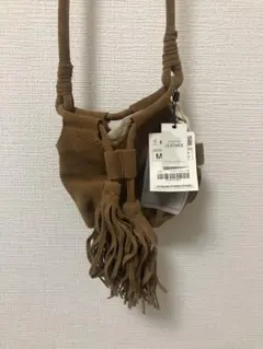 【新品】ZARA ミニショルダーバッグ　タッセル　ポシェット