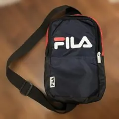 FILA ボディバッグ 斜めがけ