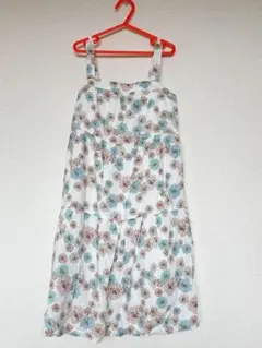 130cm ユニクロ PAUL & JOE 花柄ノースリーブワンピース