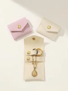 ピンク　アクセサリーポーチ ジュエリーケース 携帯用 ミニ 持ち運び 小物入れ