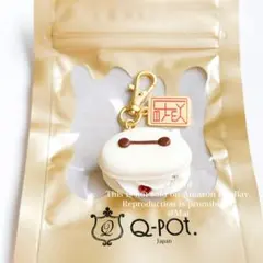 Q-pot. Disney 白雪姫 アップルマカロン バックチャーム スイーツ