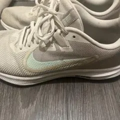 Nike ナイキ　メッシュスニーカー　ランニングシューズ