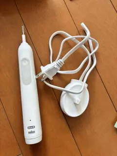 Oral-B PRO 1 1000E／BRAUN