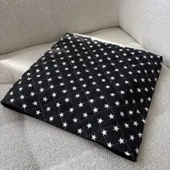 お値下げ防災頭巾カバー（座布団タイプ正方形）　星柄キルティング♪ 抑えゴム付き①