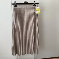 ベージュ プリーツスカート ポケット付き