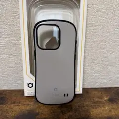 iFace First Class iPhone 15pro くすみグレージュのサムネイル