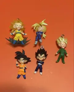 ドラゴンボール UDMミニフィギュア キーホルダー 4種セット - メルカリ