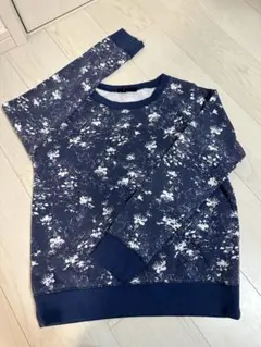 AZUL by moussy 柄スウェット