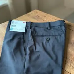 タグ付き ユニクロ 感動パンツ ウルトラライト ウールライク 76×73 黒