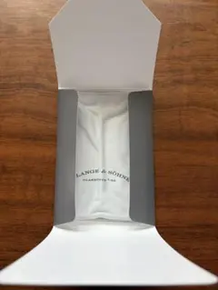 A. LANGE & SÖHNE クロス