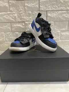Nike Jordan スニーカー 青/黒/白