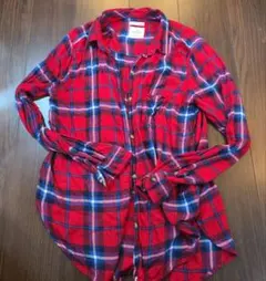 AMERICAN EAGLE レッドチェック柄シャツのサムネイル