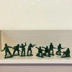 ミニチュア兵士フィギュア グリーンアーミーメン 9体セット