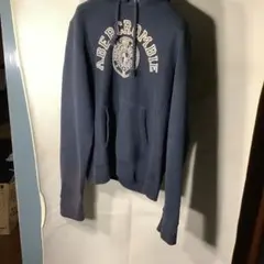 アバクロンビー&フィッチのダメージ、プルオーバーパーカー