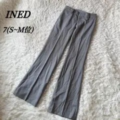 良品　INED イネド　スラックス　ストレートパンツ　ストライプ　グレー　S〜M