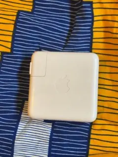 G11 Apple 純正品 ACアダプタ USB-C 61W A1718