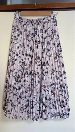 CECIL McBEE 花柄プリーツスカート ロングスカート ピンク系