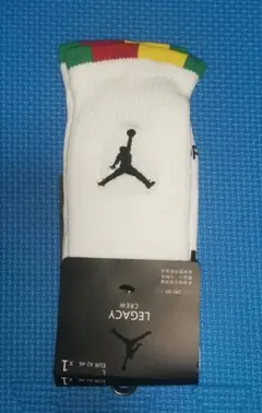 Item thumbnail for item 9a837b86-8272-4d9c-87cd-abf6e94d20a1