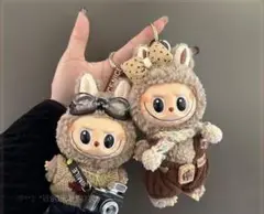 ウサギ耳付きニットキャラクター2体セット