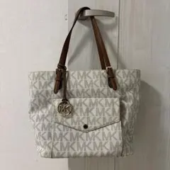 マイケルコース Michael Kors ロゴトートバッグ