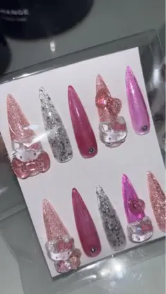 ハローキティ ネイルチップ ロングスティレット型