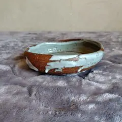 鉢　平鉢　焼き物　陶器　皿　食器　茶✕乳白色　菓子盆