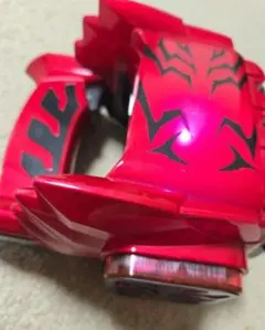 n*a様 仮面ライダーリバイス DXクリムゾンベイルバイスタンプ