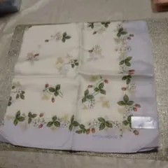 【新品　未使用】✿ハンカチ✿　ウエッジウッド