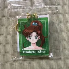 セーラームーン　ストアオリジナル　ラメアクリルキーホルダー