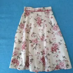 allamanda花柄フレアスカート